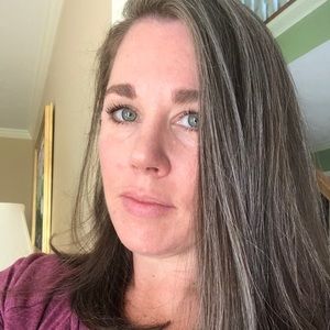 Meet your Posher, Dana